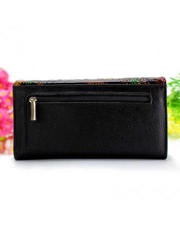 Womens wallet black leather color